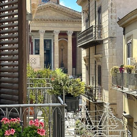 Maison Opera Palermo Exteriör bild