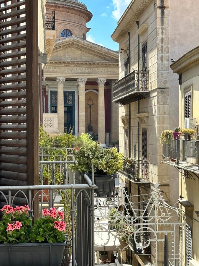 Maison Opera Palermo Exteriör bild